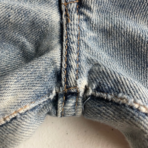 Abercrombie & Fitch Distressed Jeans Size 8R - Picture 6 of 11